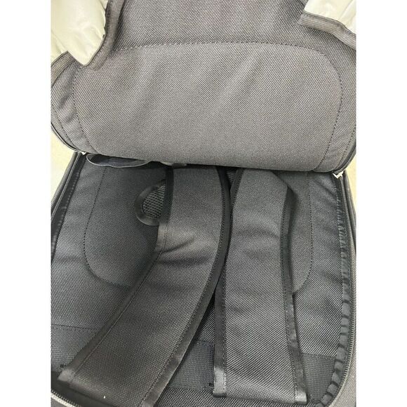 PATAGONIA MLC Wheelie ROLLER Carry-on Bag LUGGAGE Converts to Backpack Black - Picture 9 of 10